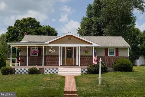 628 Bruce St, Brooklyn, MD 21225