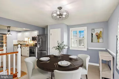 Dining - 628 Bruce St, Brooklyn, MD 21225 photo 2 of 2