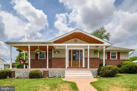 628 Bruce St, Brooklyn, MD 21225