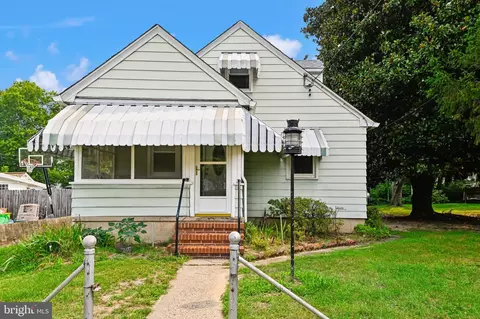 7807 Harbor Dr, Orchard Beach, MD 21226