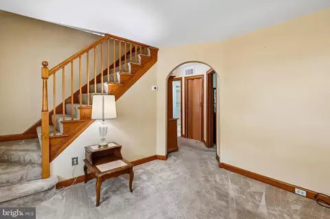 Entry Way - 7807 Harbor Dr, Orchard Beach, MD 21226 photo 2 of 3