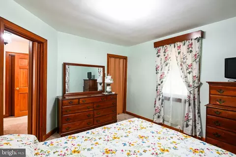 Bedroom - 7807 Harbor Dr, Orchard Beach, MD 21226 photo 1 of 9