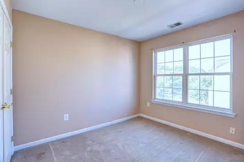 Bedroom - 8023 Apple Valley Dr, Pasadena, MD 21122 photo 1 of 2