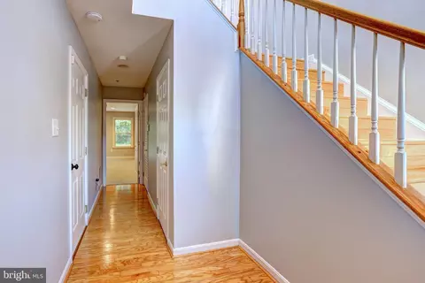 Entry Way - 8023 Apple Valley Dr, Pasadena, MD 21122 photo 1 of 4