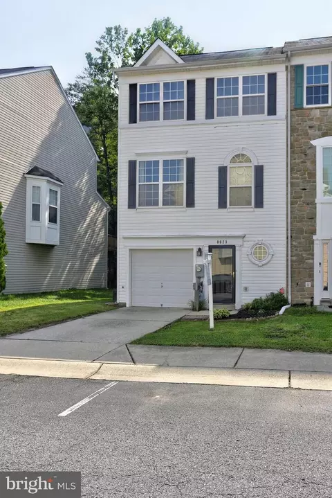 Exterior - 8023 Apple Valley Dr, Pasadena, MD 21122 photo 3 of 8