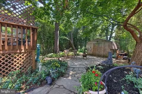 Exterior - 1189 Highview Dr, Annapolis, MD 21409 photo 10 of 17