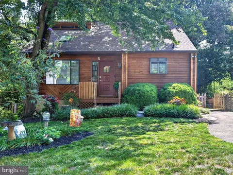 Exterior - 1189 Highview Dr, Annapolis, MD 21409 photo 2 of 17