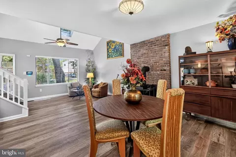 Dining - 1189 Highview Dr, Annapolis, MD 21409 photo 2 of 2