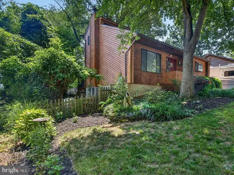 Exterior - 1189 Highview Dr, Annapolis, MD 21409 photo 16 of 17