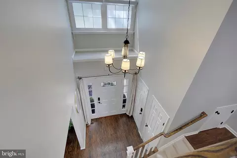 Entry Way - 300 Bugle Ct, Odenton, MD 21113 photo 9 of 14