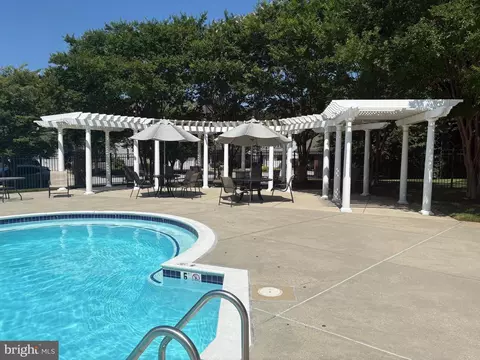 Exterior - 1920 Eamons Way, Annapolis, MD 21401 photo 15 of 18