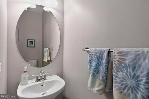Entry Way - 1920 Eamons Way, Annapolis, MD 21401 photo 3 of 13