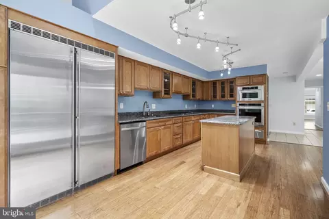 Kitchen - 114 Spring Place Way, Annapolis, MD 21401 photo 7 of 12