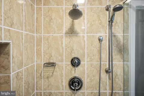 Bath - 114 Spring Place Way, Annapolis, MD 21401 photo 6 of 10