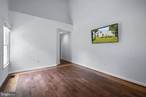 Living - 114 Spring Place Way, Annapolis, MD 21401 photo 10 of 12