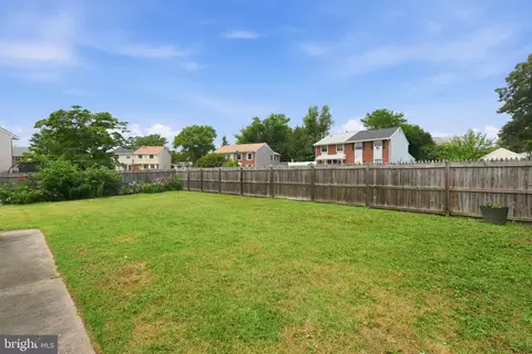 Exterior - 178 Seagull Dr, Pasadena, MD 21122 photo 3 of 8