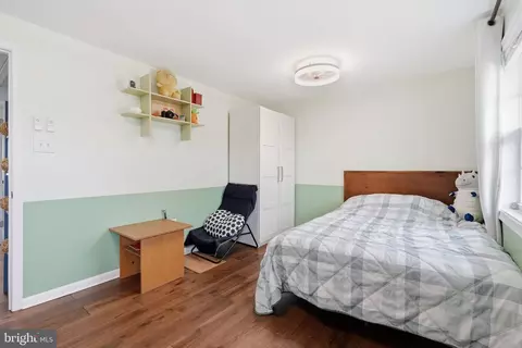 Bedroom - 178 Seagull Dr, Pasadena, MD 21122 photo 3 of 5