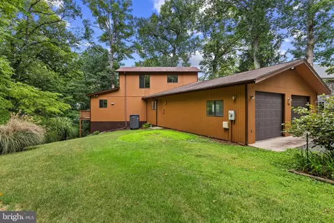 Exterior - 783 Sonne Dr, Annapolis, MD 21401 photo 3 of 9