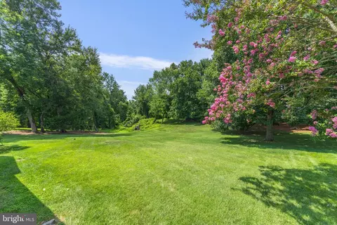 Exterior - 1838 Brett Ct, Annapolis, MD 21401 photo 6 of 11