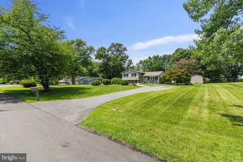 Exterior - 1838 Brett Ct, Annapolis, MD 21401 photo 11 of 11