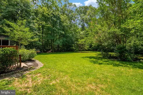 Exterior - 1499 Westcliff Dr, Pasadena, MD 21122 photo 8 of 12