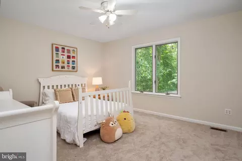 Bedroom - 1499 Westcliff Dr, Pasadena, MD 21122 photo 4 of 8