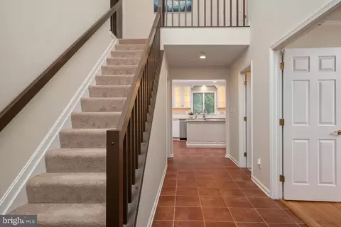 Entry Way - 1499 Westcliff Dr, Pasadena, MD 21122 photo 2 of 4
