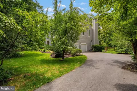 Exterior - 1499 Westcliff Dr, Pasadena, MD 21122 photo 11 of 12
