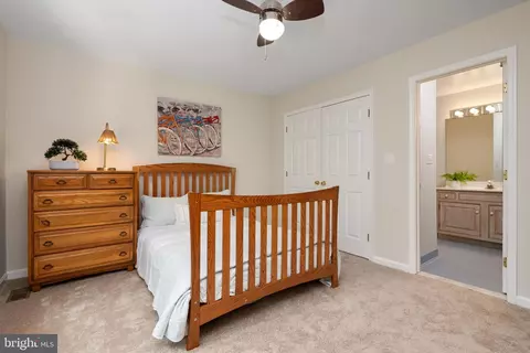Bedroom - 1499 Westcliff Dr, Pasadena, MD 21122 photo 6 of 8