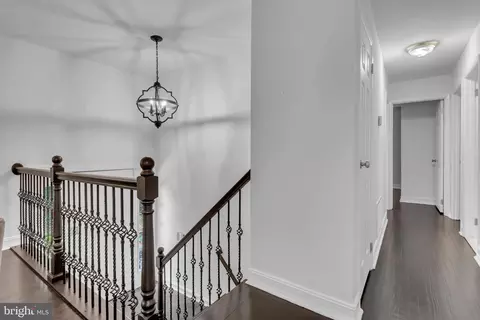 Entry Way - 1350 Ritchie Hwy, Arnold, MD 21012 photo 1 of 1