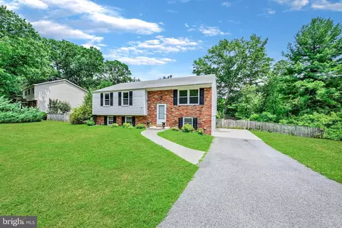 449 Cloverdale Cir, Severna Park, MD 21146