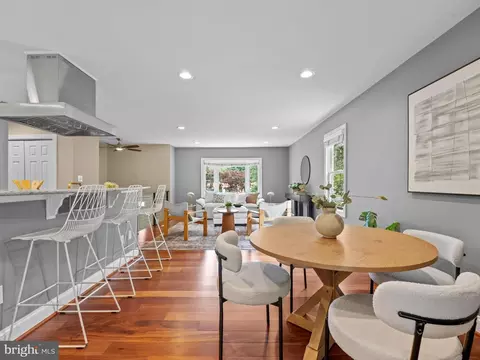 Dining - 7884 Belhaven Ave, Pasadena, MD 21122 photo 1 of 1