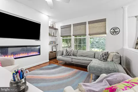 Living - 2703 Hamils Ct, Crofton, MD 21114 photo 1 of 1