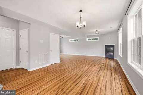 Living - 706 Trapper Way, Deale, MD 20751 photo 10 of 16