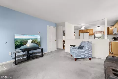 Living - 307 Park Hall S, Laurel, MD 20724 photo 1 of 1