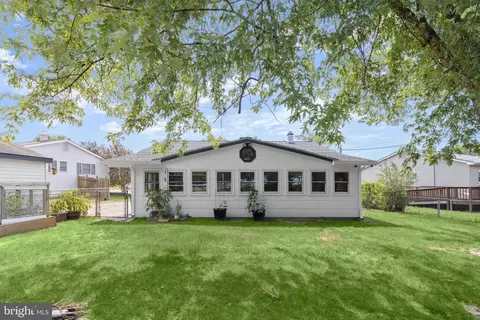 Exterior - 307 Park Hall S, Laurel, MD 20724 photo 1 of 4