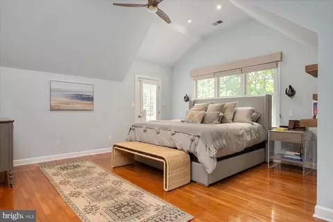 Bedroom - 8 Shiley St, Annapolis, MD 21401 photo 2 of 6