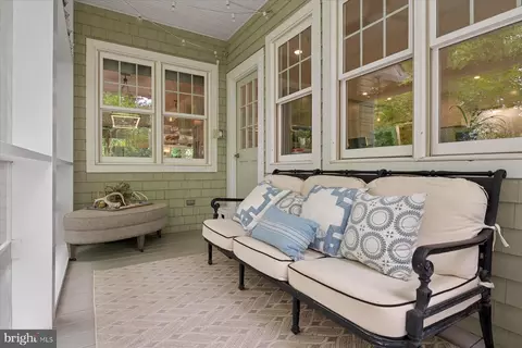 Exterior - 8 Shiley St, Annapolis, MD 21401 photo 3 of 11