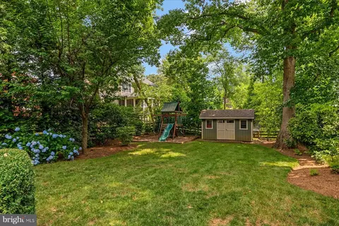 Exterior - 8 Shiley St, Annapolis, MD 21401 photo 4 of 11
