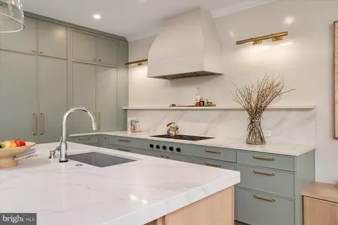 Kitchen - 8 Shiley St, Annapolis, MD 21401 photo 3 of 4