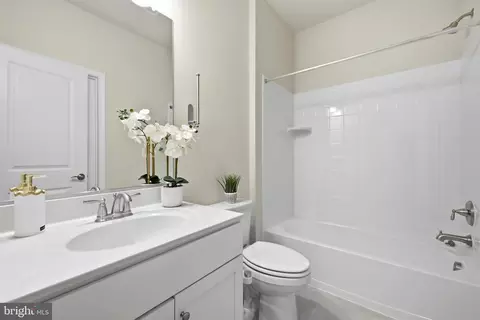 Entry Way - 3230 Watershed Blvd, Laurel, MD 20724 photo 13 of 14