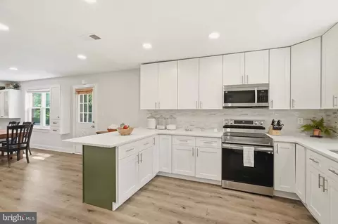 Kitchen - 7948 Max Blobs Park Rd, Jessup, MD 20794 photo 2 of 2