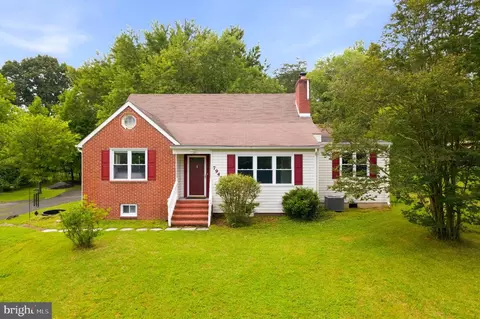 Exterior - 7948 Max Blobs Park Rd, Jessup, MD 20794 photo 2 of 5