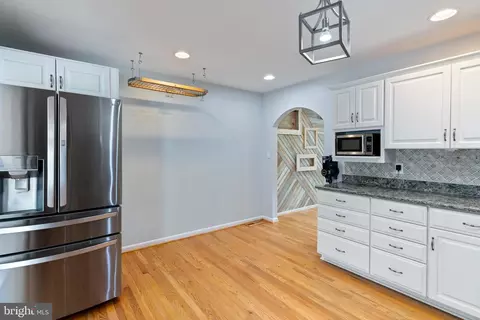 Entry Way - 850 Holly Ave, Edgewater, MD 21037 photo 1 of 2