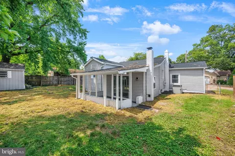Exterior - 1561 Efford Rd, Pasadena, MD 21122 photo 3 of 4