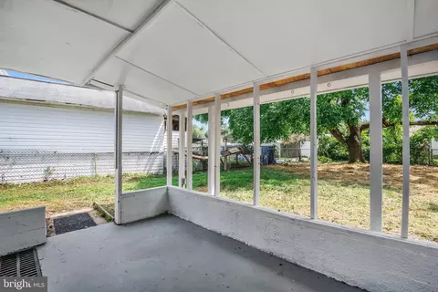 Exterior - 1561 Efford Rd, Pasadena, MD 21122 photo 1 of 4