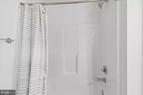 Bath - 603 Overhill Dr, Edgewater, MD 21037 photo 5 of 5