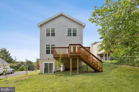 Exterior - 603 Overhill Dr, Edgewater, MD 21037 photo 8 of 10