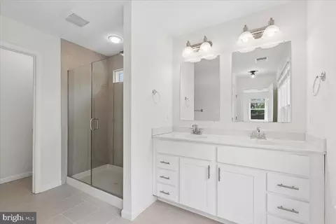 Entry Way - 603 Overhill Dr, Edgewater, MD 21037 photo 10 of 12