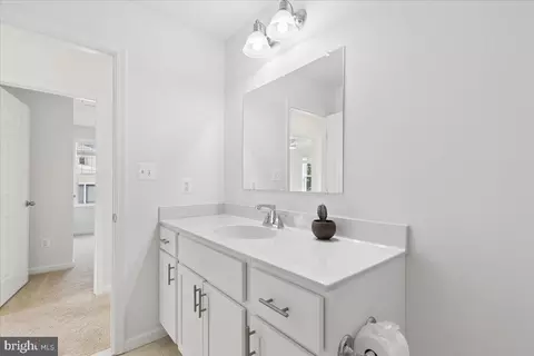 Entry Way - 603 Overhill Dr, Edgewater, MD 21037 photo 11 of 12